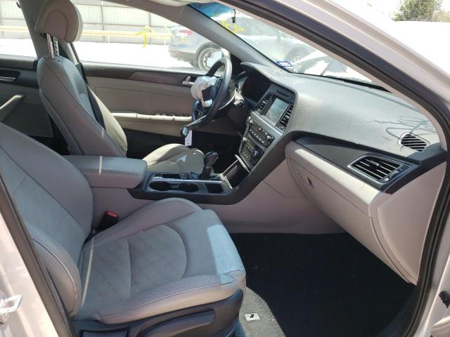 Photo 5 from auction – 2017 HYUNDAI SONATA SPO with VIN 5NPE34AF1HH437527