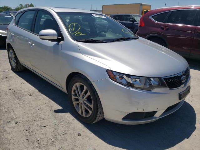 صورة رقم 1 من المزاد - 2011 KIA FORTE EX مع VIN KNAFU5A26B5423602