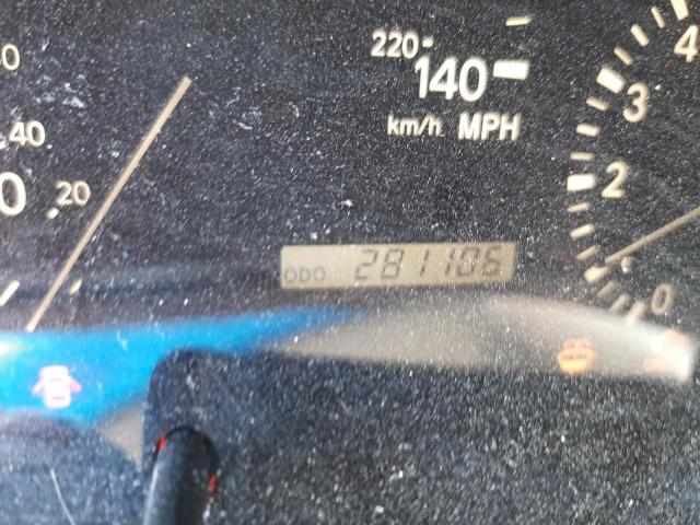Photo 8 from auction – 2002 LEXUS RX 300 with VIN JTJGF10U320136340
