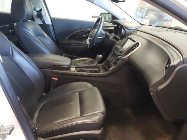 Photo 5 from auction – 2016 BUICK LACROSSE with VIN 1G4GB5G32GF173219