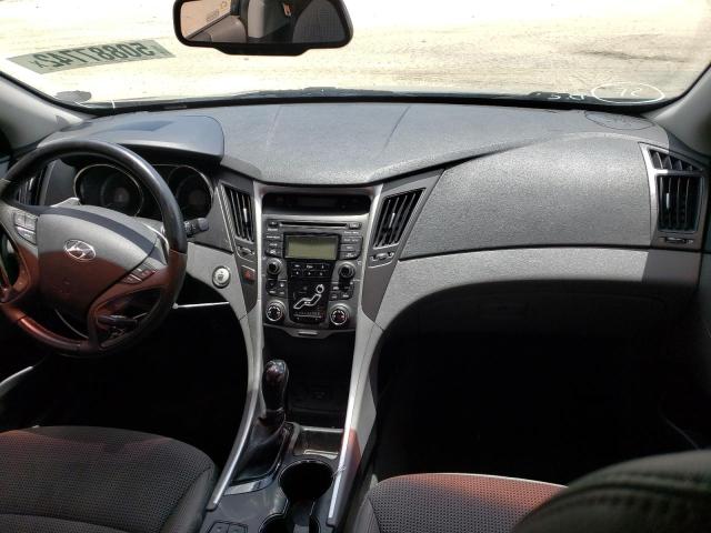Photo 9 from auction – 2013 HYUNDAI SONATA SE with VIN 5NPEC4AB3DH673961