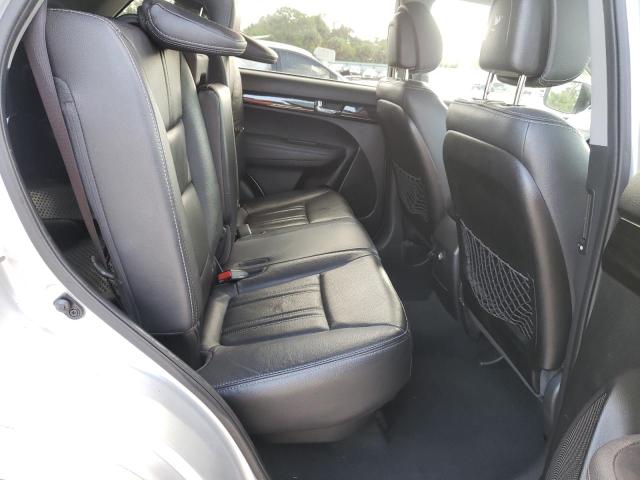 Photo 6 from auction – 2012 KIA SORENTO SX with VIN 5XYKWDA26CG234754