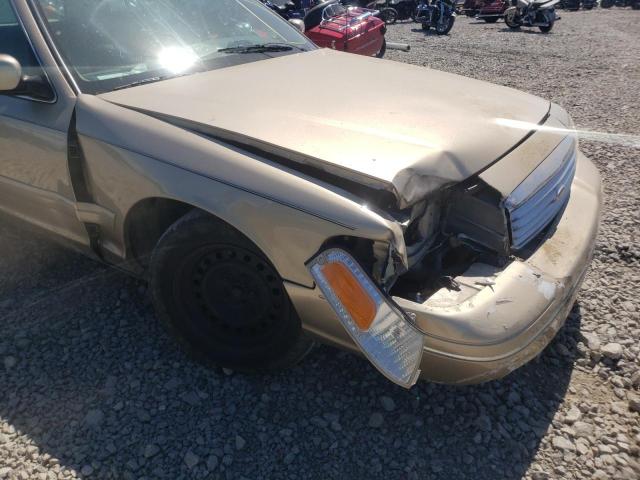 Photo 9 from auction – 2000 FORD CROWN VICT with VIN 2FAFP73W3YX146782