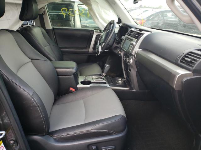 Photo 5 from auction – 2018 TOYOTA 4RUNNER SR with VIN JTEBU5JR8J5490808