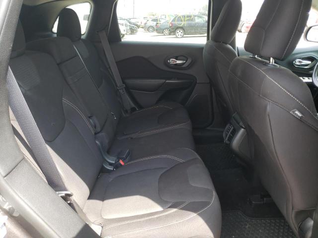 Photo 6 from auction – 2016 JEEP CHEROKEE L with VIN 1C4PJLCB1GW113926