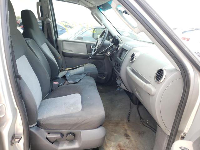 Photo 5 from auction – 2004 FORD EXPEDITION with VIN 1FMRU13W34LB74615