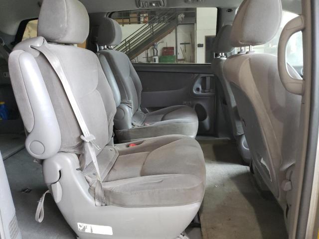 Photo 6 from auction – 2004 TOYOTA SIENNA CE with VIN 5TDZA23C54S217908