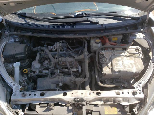 Photo 7 from auction – 2015 TOYOTA PRIUS C with VIN JTDKDTB37F1579173