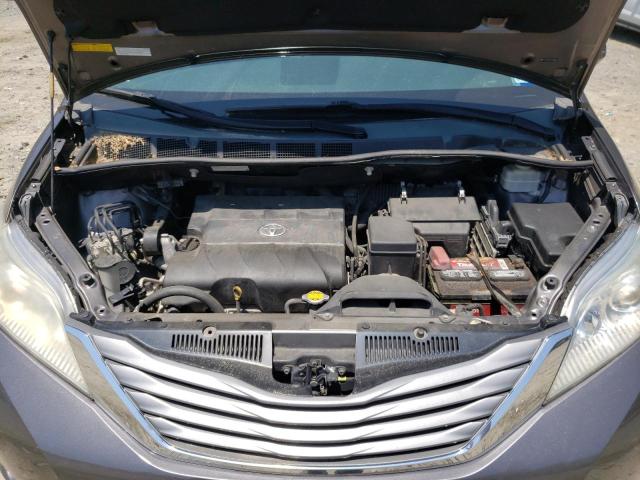 Photo 7 from auction – 2011 TOYOTA SIENNA XLE with VIN 5TDDK3DC7BS009165