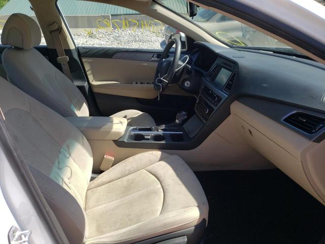 Photo 5 from auction – 2017 HYUNDAI SONATA SE with VIN 5NPE24AF4HH489074