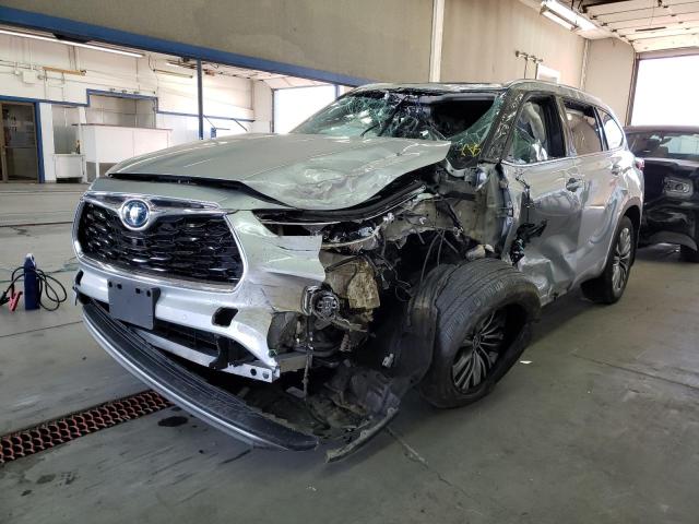 Photo 2 from auction – 2020 TOYOTA HIGHLANDER with VIN 5TDEBRCH1LS014089