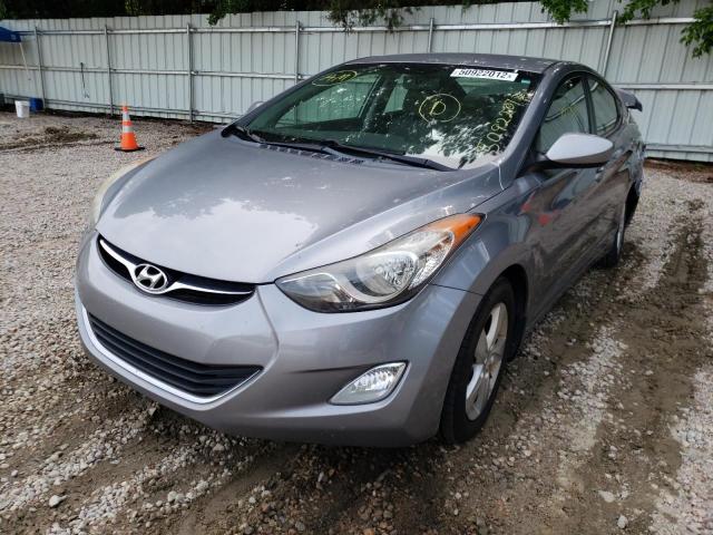 Photo 2 from auction – 2013 HYUNDAI ELANTRA GL with VIN KMHDH4AE2DU666282