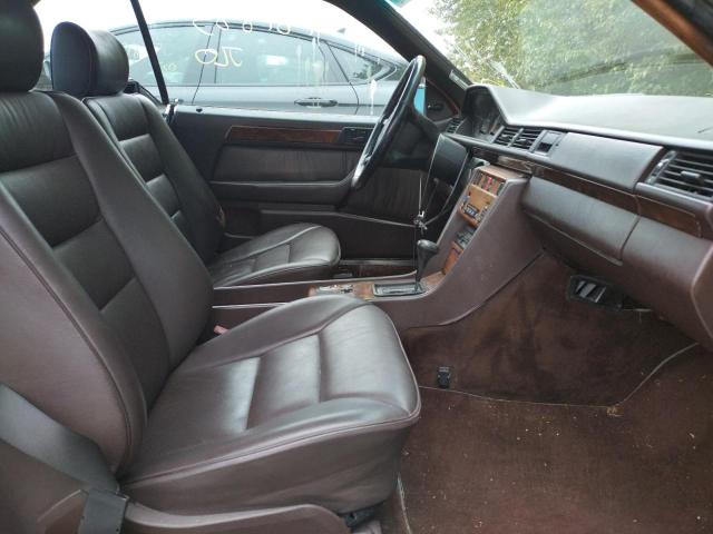 Photo 5 from auction – 1990 MERCEDES-BENZ 300 E with VIN WDBEA51D0LB124343