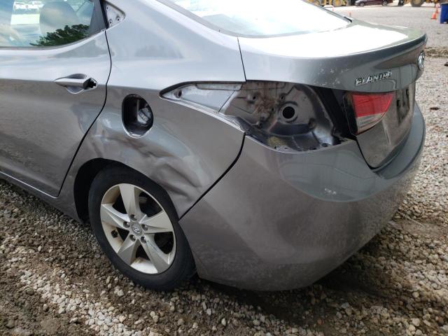 Photo 9 from auction – 2013 HYUNDAI ELANTRA GL with VIN KMHDH4AE2DU666282