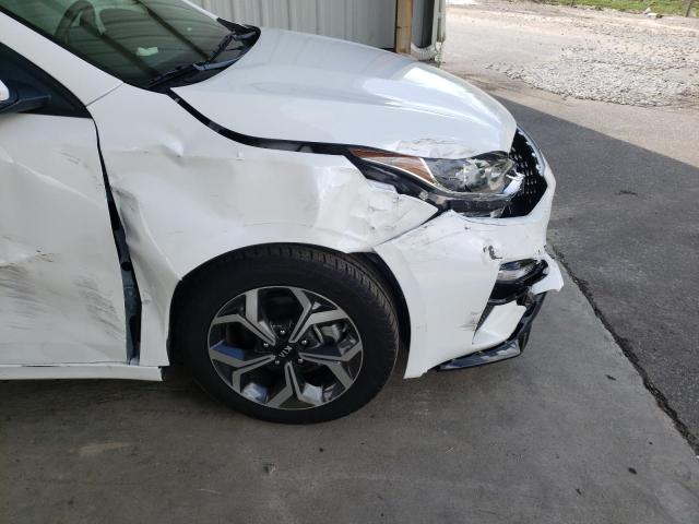 Photo 9 from auction – 2021 KIA FORTE FE with VIN 3KPF24AD1ME395672