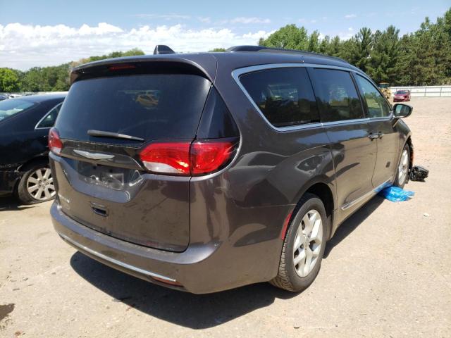 Photo 4 from auction – 2017 CHRYSLER PACIFICA T with VIN 2C4RC1BG3HR794850