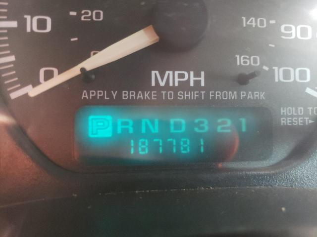 Photo 8 from auction – 2002 CHEVROLET SILVERADO with VIN 1GCHC29UX2E277191