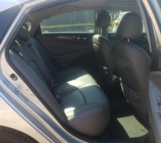 Photo 6 from auction – 2011 HYUNDAI SONATA SE with VIN 5NPEC4AC5BH255522