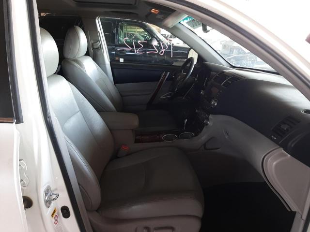 Photo 5 from auction – 2011 TOYOTA HIGHLANDER with VIN 5TDYK3EH3BS044832