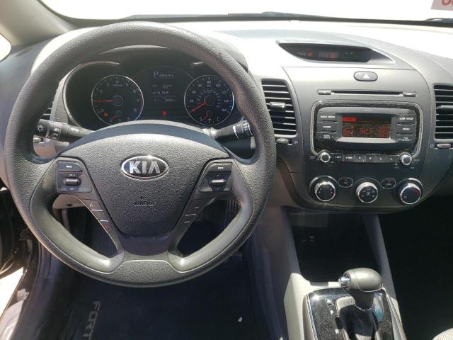Photo 9 from auction – 2017 KIA FORTE LX with VIN 3KPFK4A75HE110990