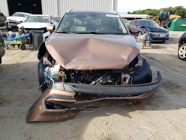 Photo 9 from auction – 2017 HYUNDAI TUCSON LIM with VIN KM8J33A4XHU512220