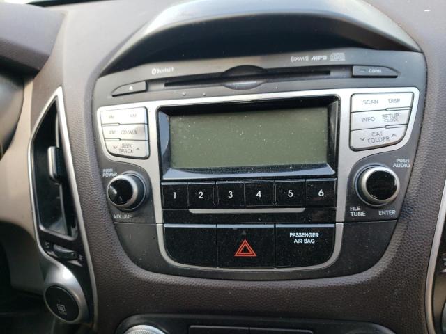 Photo 9 from auction – 2011 HYUNDAI TUCSON GLS with VIN KM8JUCAC7BU195833