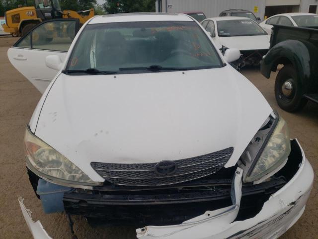 Photo 9 from auction – 2004 TOYOTA CAMRY LE with VIN 4T1BE32K54U262603