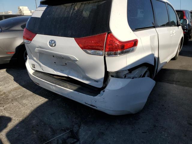 Photo 9 from auction – 2012 TOYOTA SIENNA LE with VIN 5TDKK3DC1CS235887