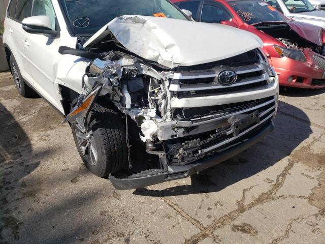 Photo 9 from auction – 2019 TOYOTA HIGHLANDER with VIN 5TDJZRFH0KS930802