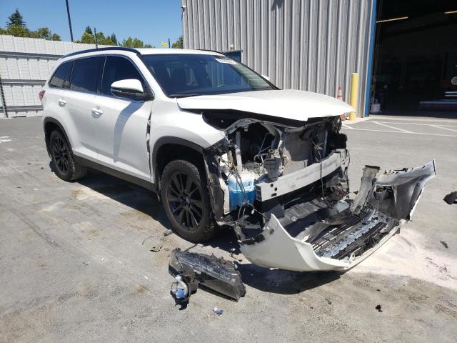 TOYOTA HIGHLANDER 2019 with VIN 5TDJZRFH6KS604650 - Photo from auction