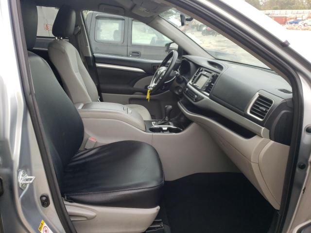Photo 5 from auction – 2014 TOYOTA HIGHLANDER with VIN 5TDBKRFH5ES056086