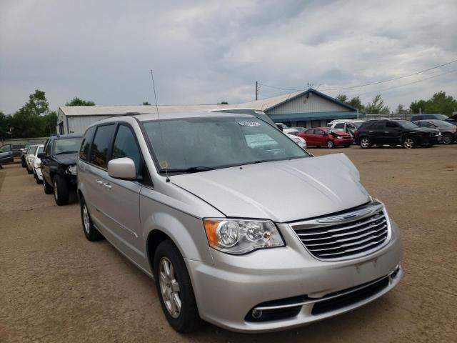 CHRYSLER TOWN & COU 2012 with VIN 2C4RC1BG2CR170546 - Photo from auction