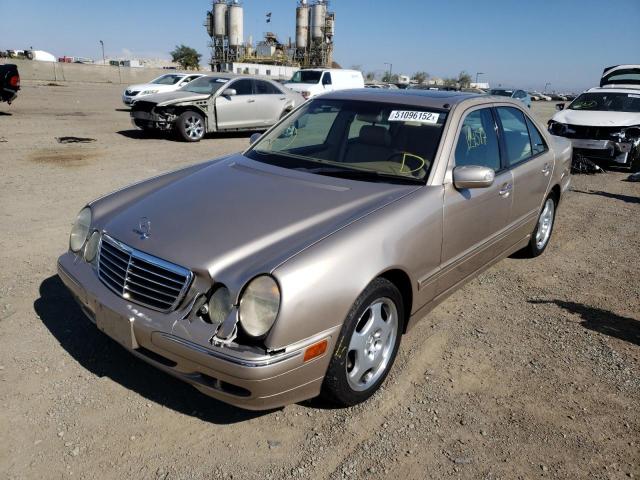 Photo 2 from auction – 2001 MERCEDES-BENZ E 430 with VIN WDBJF70J41X054879