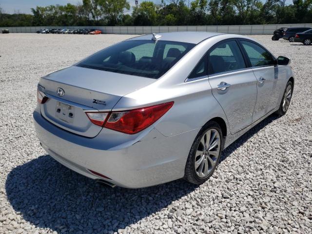 Photo 4 from auction – 2013 HYUNDAI SONATA SE with VIN 5NPEC4AC3DH528203