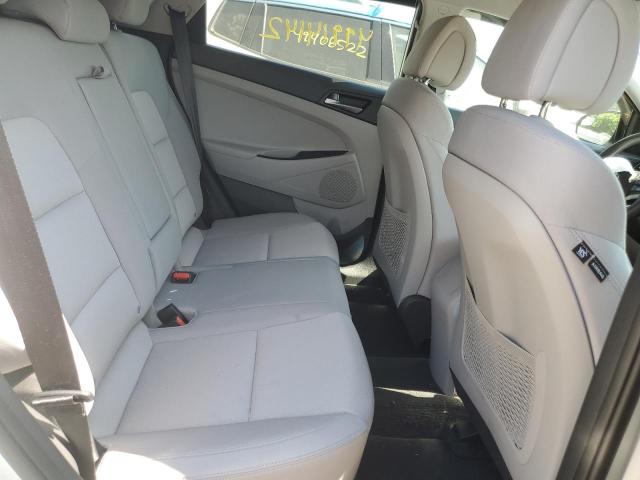 Photo 6 from auction – 2018 HYUNDAI TUCSON SEL with VIN KM8J3CA42JU651277