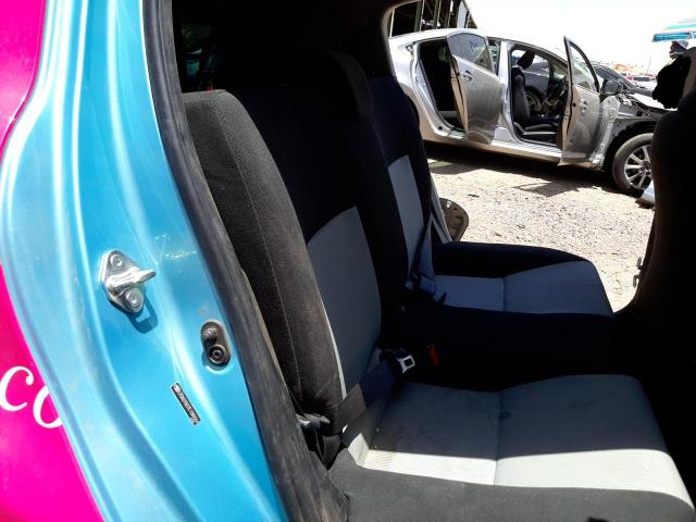 Photo 6 from auction – 2014 TOYOTA PRIUS C with VIN JTDKDTB37E1080064