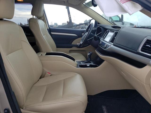 Photo 5 from auction – 2014 TOYOTA HIGHLANDER with VIN 5TDKKRFH5ES035772