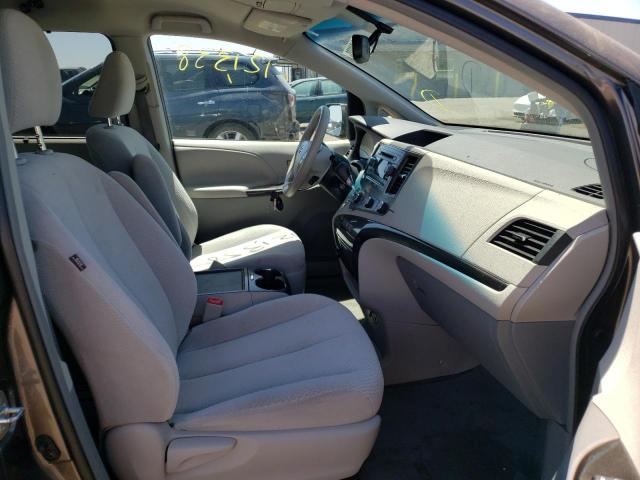 Photo 5 from auction – 2012 TOYOTA SIENNA LE with VIN 5TDKK3DC1CS248929
