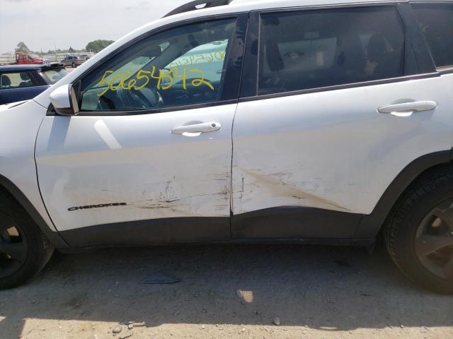 Photo 9 from auction – 2018 JEEP CHEROKEE L with VIN 1C4PJLCB5JD518173