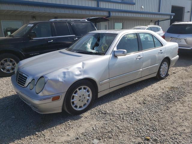 Photo 2 from auction – 2001 MERCEDES-BENZ E 320 with VIN WDBJF65J51B233335