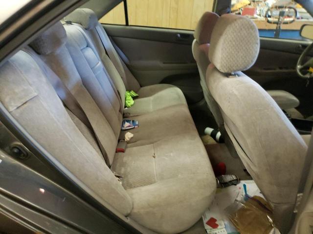 Photo 6 from auction – 2003 TOYOTA CAMRY LE with VIN 4T1BE32K03U680386