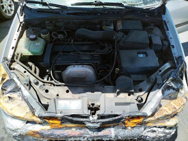 Photo 7 from auction – 2001 FORD FOCUS ZX3 with VIN 3FAFP31381R246995