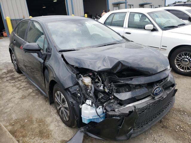 TOYOTA COROLLA LE 2022 with VIN JTDEAMDE7NJ054011 - Photo from auction