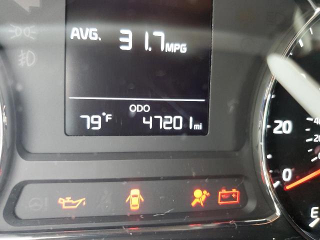 Photo 8 from auction – 2017 KIA FORTE LX with VIN 3KPFK4A7XHE108622