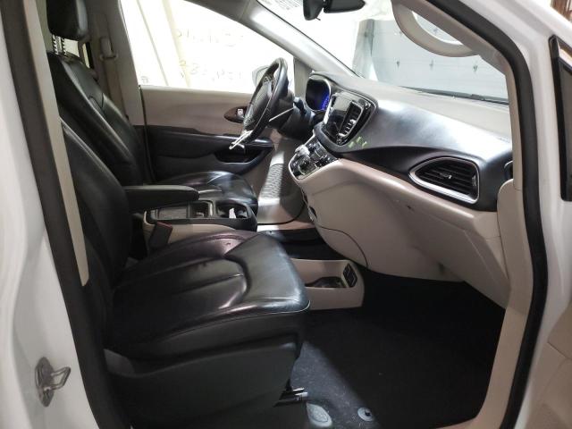 Photo 5 from auction – 2017 CHRYSLER PACIFICA T with VIN 2C4RC1BGXHR795025