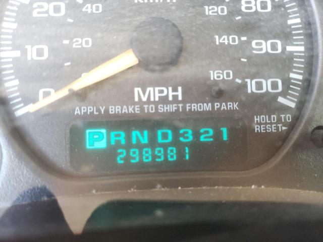 Photo 8 from auction – 2001 CHEVROLET SILVERADO with VIN 2GCEC19T711358377