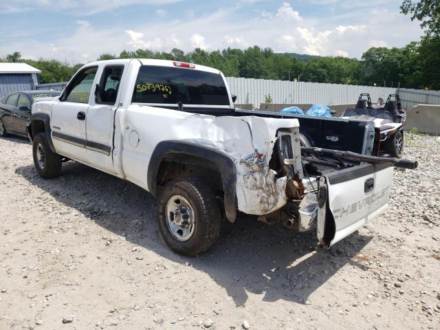 Photo 3 from auction – 2003 CHEVROLET SILVERADO with VIN 1GCHK29U83E326408