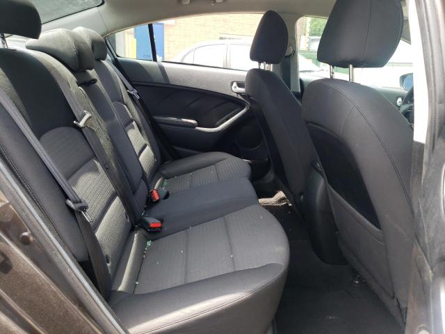 Photo 6 from auction – 2018 KIA FORTE LX with VIN 3KPFL4A70JE201054