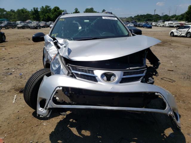 Photo 9 from auction – 2015 TOYOTA RAV4 LE with VIN 2T3ZFREV2FW188409