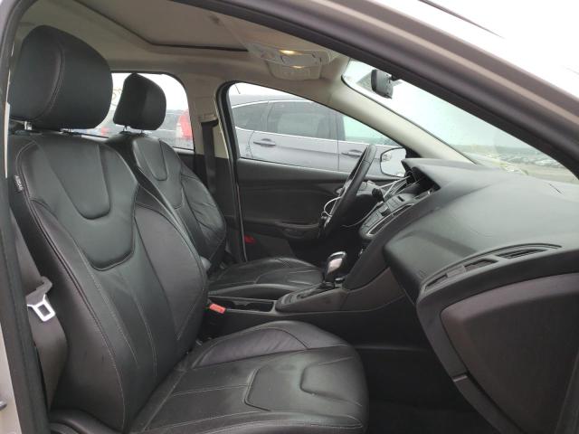 Photo 5 from auction – 2015 FORD FOCUS SE with VIN 1FADP3F28FL264572